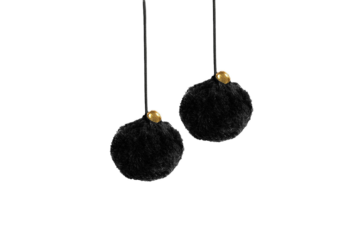 Pom-Pom Balls (Set of 2)